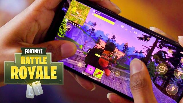 Fortnite Battle Royale - Mobile Reveal Trailer