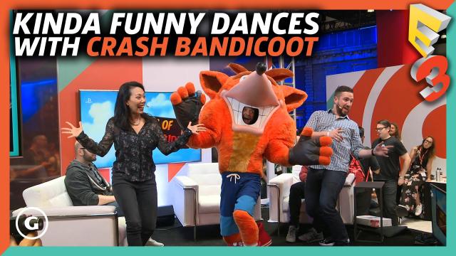Kinda Funny Dances With A Giant Crash Bandicoot Mascot - E3 2017